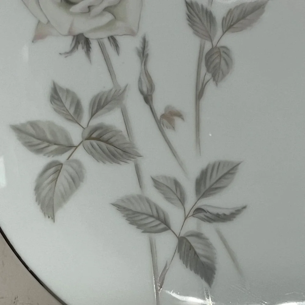 Noritake China Melrose 6002 Salad Plates Platinum Rim Japan‎ 8.25